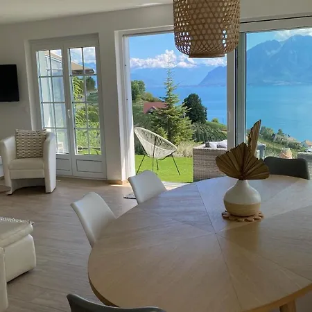 Meublee En Lavaux Avec Vue Grandiose Pour 6 Personnes *