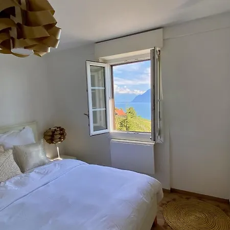 Meublee En Lavaux Avec Vue Grandiose Pour 6 Personnes
