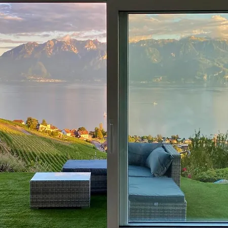 Meublee En Lavaux Avec Vue Grandiose Pour 6 Personnes * Grandvaux