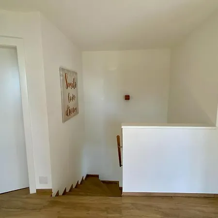 Meublee En Lavaux Avec Vue Grandiose Pour 6 Personnes וילה *